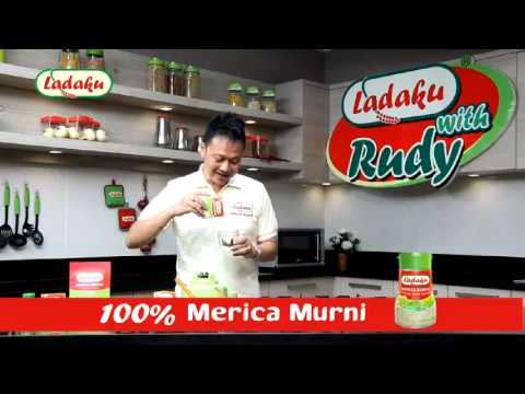 Kacang Campur Berbumbu (Indonesian Spiced Mixed Nuts)