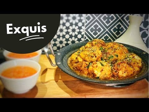Cauliflower fritters in red sauce