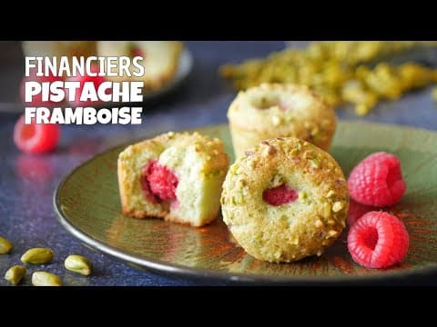 Financiers moelleux à la pistache et à la framboise