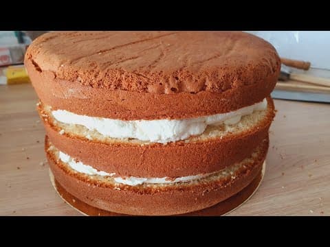 Very airy genoise with three ingredients