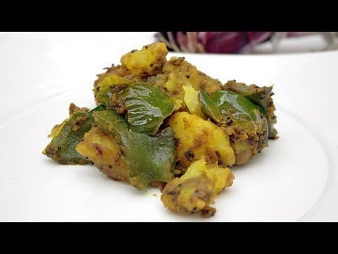 Indian Potato and Bell Pepper Curry - Indian Main Course Indian Potato and Bell Pepper Curry - Delicious Indian main course with easy difficulty. Perfect recipe converted from YouTube video to PDF format.
