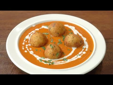 Tomato Curry with Potato Balls