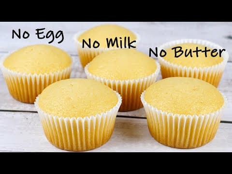 Super Moist Vanilla Cupcakes