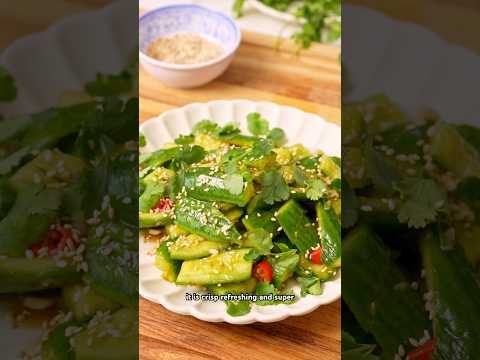 Asian Smashed Cucumber Salad 🥒
