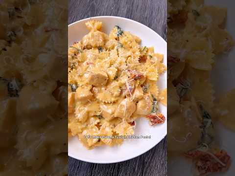 Creamy Tuscan Chicken Pasta in 20 Minutes! 🍝