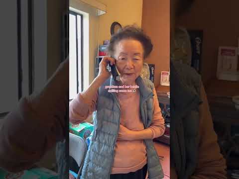 Spicy Korean Rice Cakes with Ramen (Tteokbokki Ramen)