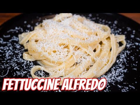 Authentic Fettuccine Alfredo Only Needs 3 Ingredients