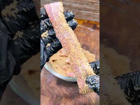 Candied Bacon Twists 👀 Leave me a comment and let me know what you think ! Full recipe on