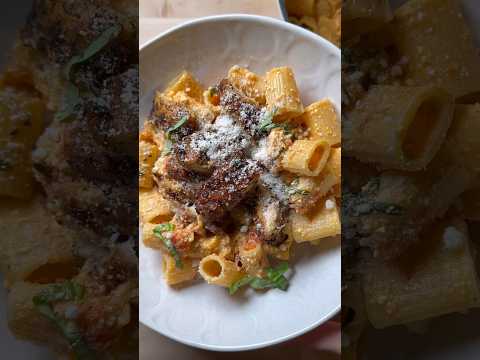 Feta pasta with a twist