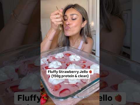 Clean Fluffy Strawberry Jello! (150g protein!)