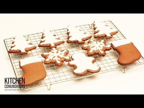 Perfect Royal Icing for Holiday Cookie Decorating